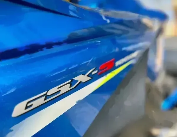
								2016 Suzuki GSX-S1000 full									