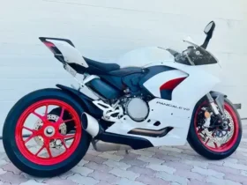 2021 Ducati Panigale V2