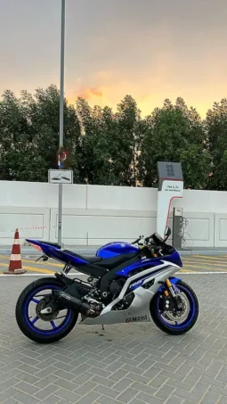 
										2016 Yamaha YZF-R6 full									