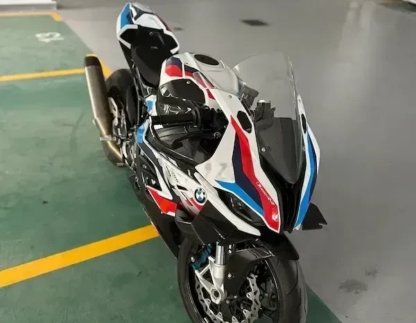 
								2022 BMW M 1000 RR full									