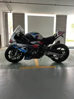 
										2022 BMW M 1000 RR full									