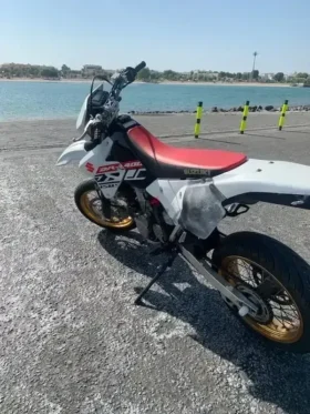 2019 Suzuki DR-Z400E