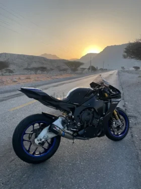 2021 Yamaha YZF-R1M