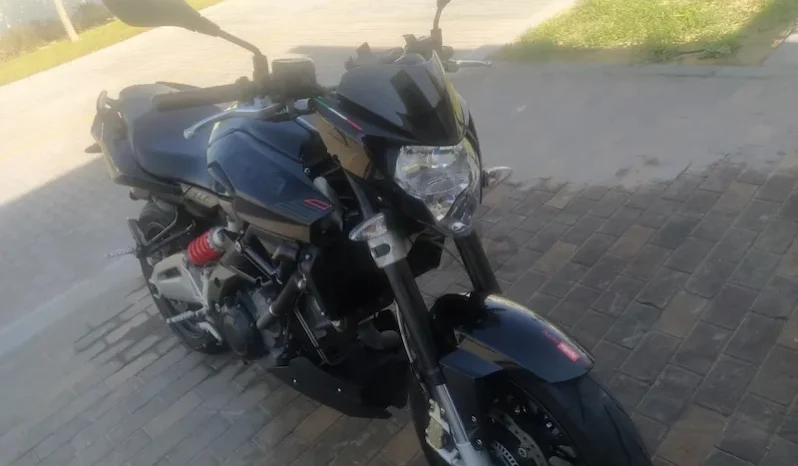 
								2015 Aprilia Shiver 750 full									