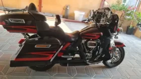 2017 Harley-Davidson CVO Limited 110 (FLHTKSE)