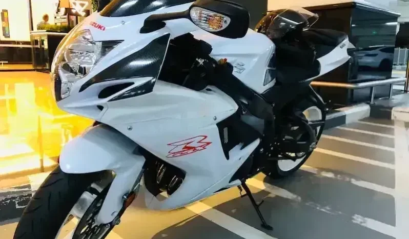 
								2020 Suzuki GSX-R600 full									