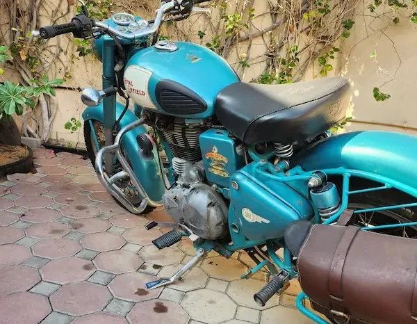 
								2010 Royal Enfield Classic 500 full									