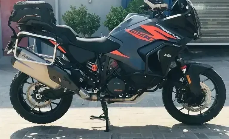 
								2021 KTM 1290 Super Adventure S full									