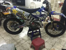 
										2015 Yamaha YZ250 full									