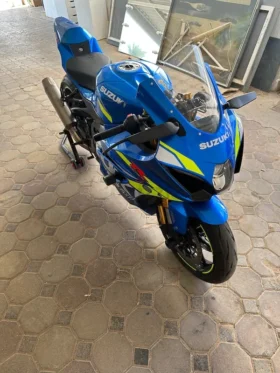 2022 Suzuki GSX-R1000