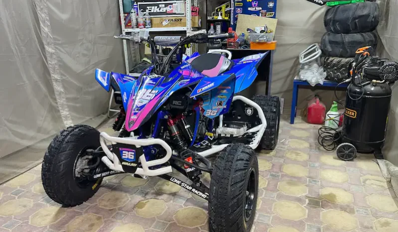 
								2012 Yamaha YFZ450R full									