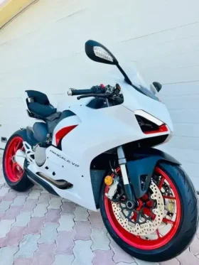 2021 Ducati Panigale V2