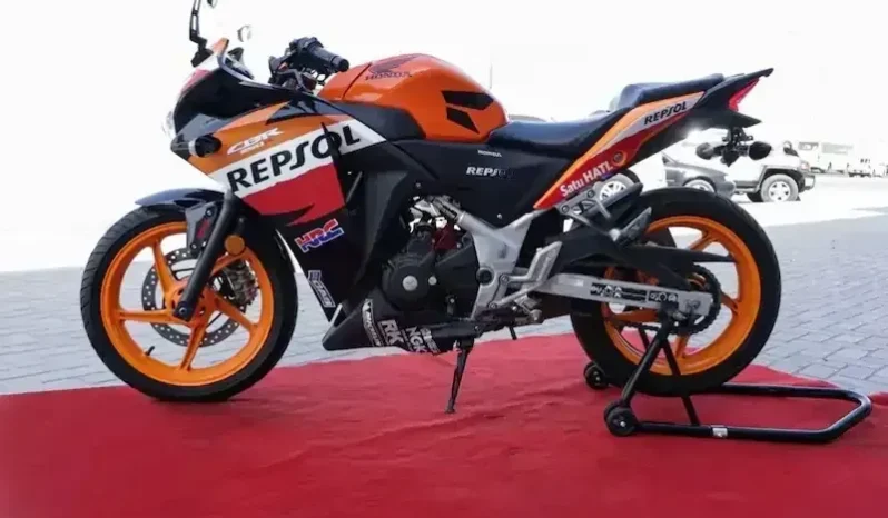 
								2013 Honda CBR250RA (ABS) SE Repsol full									