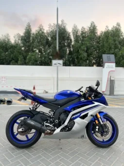 
										2016 Yamaha YZF-R6 full									