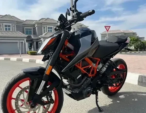 
								2022 KTM 390 Duke full									