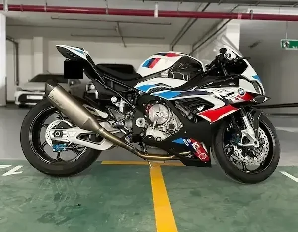 
								2022 BMW M 1000 RR full									