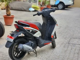 2017 Aprilia SR MT 125