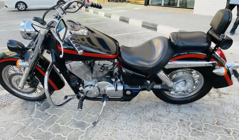 
								2006 Honda Shadow 750 (NV750C) full									