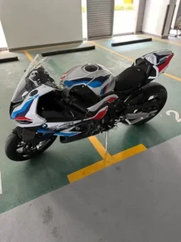 
										2022 BMW M 1000 RR full									