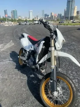 2019 Suzuki DR-Z400E