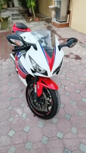 2014 Honda CBR1000RR Fireblade