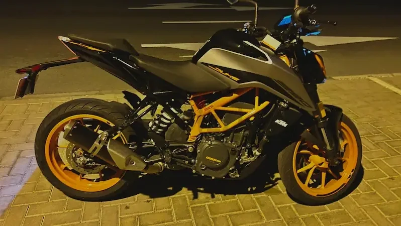 
								2022 KTM 390 Duke full									