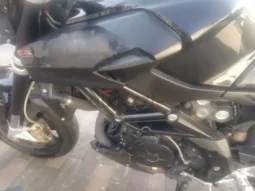 
										2015 Aprilia Shiver 750 full									