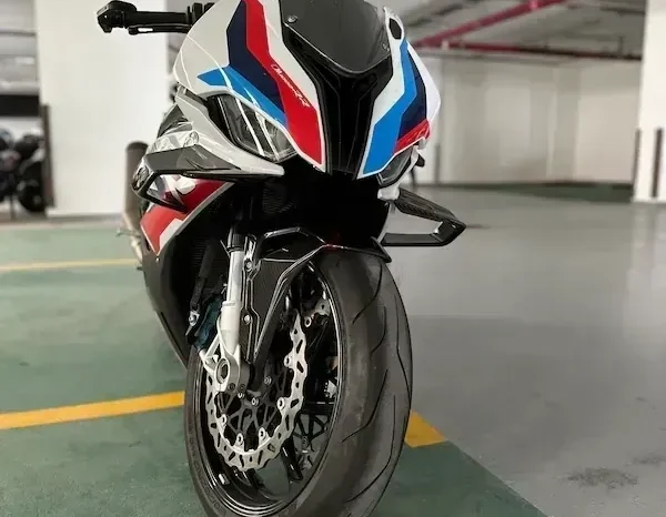 2022 BMW M 1000 RR